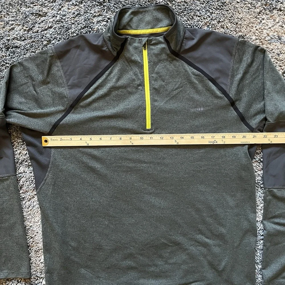 The North Face Flashdry 1/4 Zip Long Sleeve Pullover‎ Athletic Men's XL Quarter